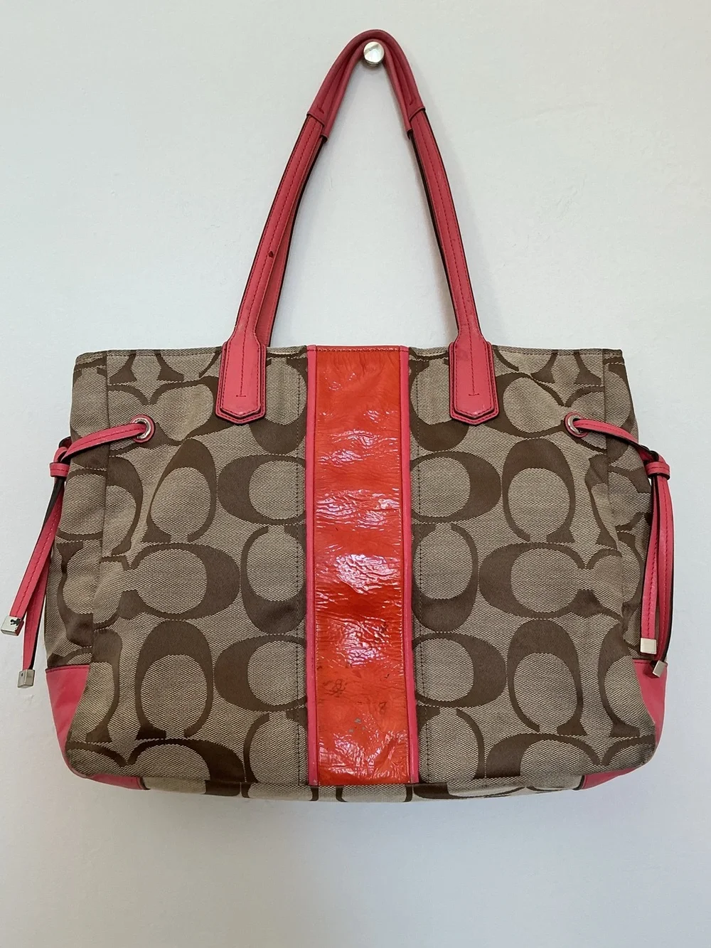 Coach Chelsea Signature Stripe Charlie Tote Khaki Coral‎ Patent Leather Bag